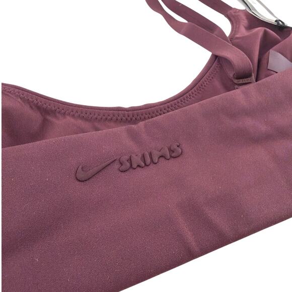 Nike Skims Matte Women's Currant Micro Scoop Bra Size M - Picture 6 of 10